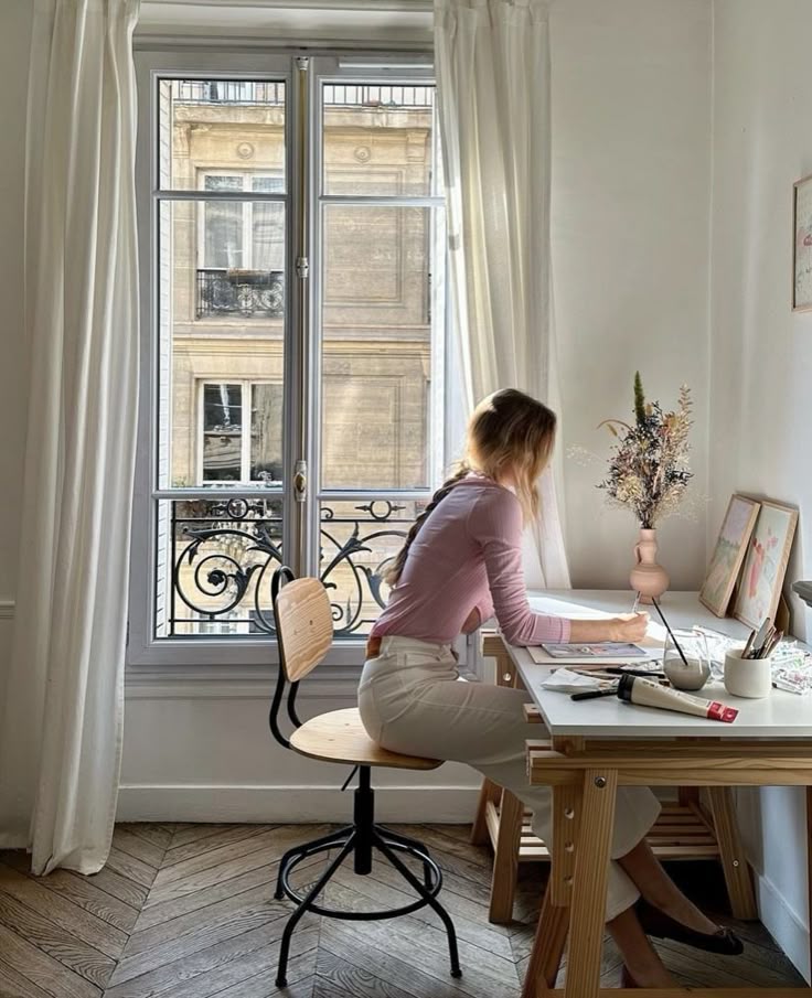 8 Productivity Tools I Can’t Live Without to Stay Organized & Focused